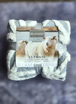 
*Cosy New Fleece Woollen Blankets