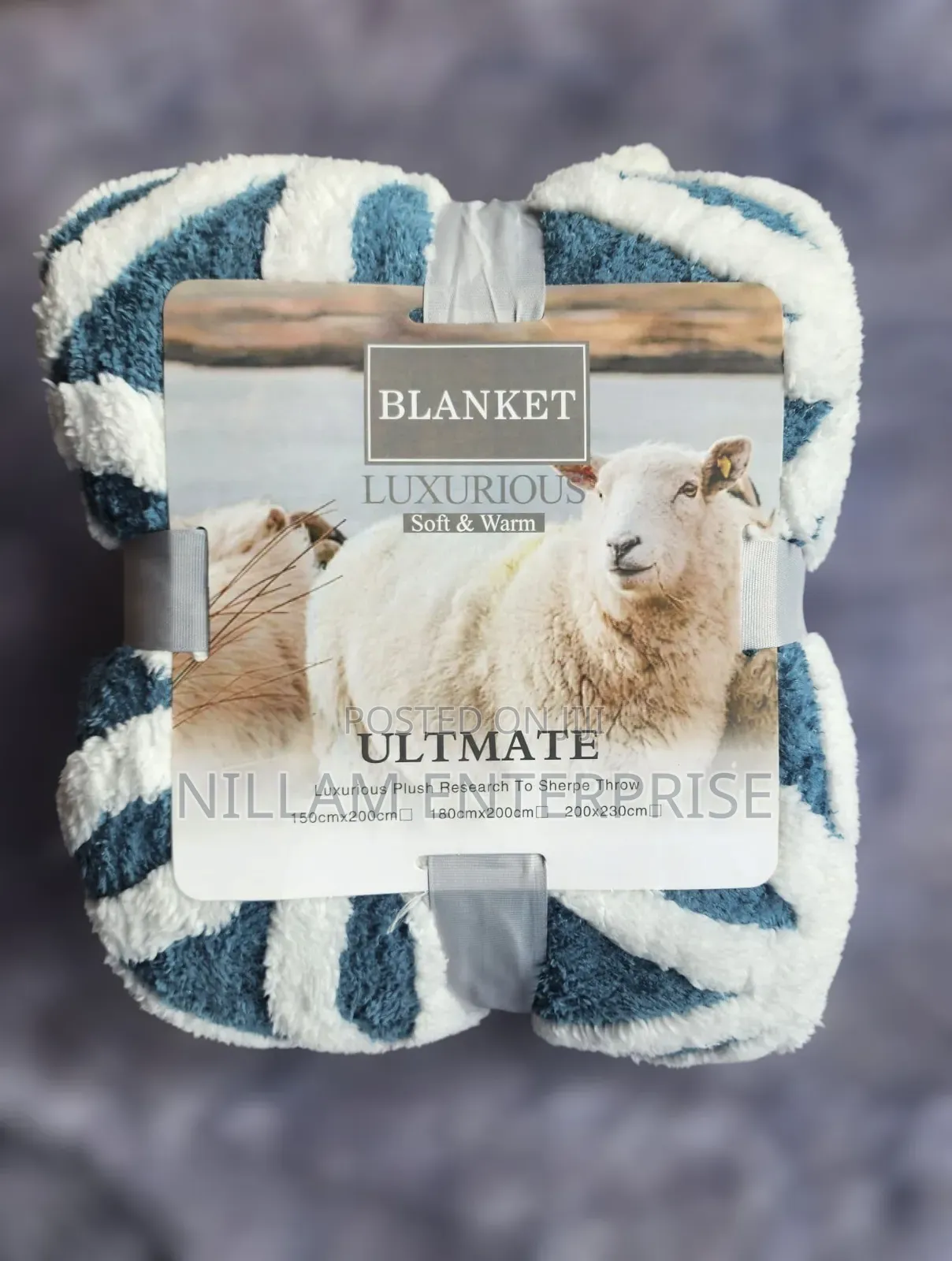 
*Cosy New Fleece Woollen Blankets