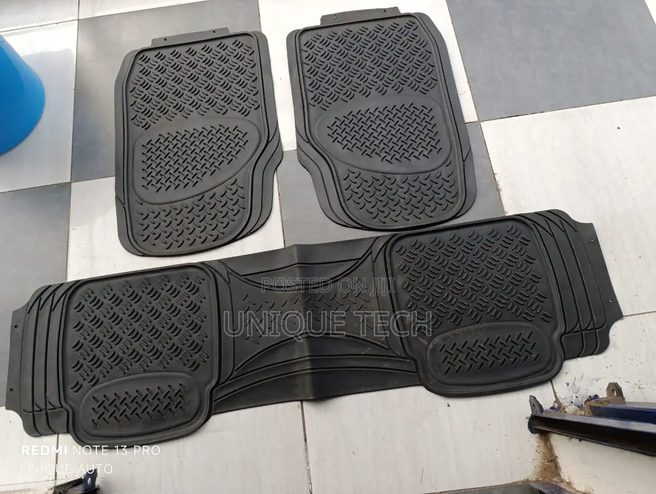 Offer !! 3pc Conjoined Floor Mat Black Universal