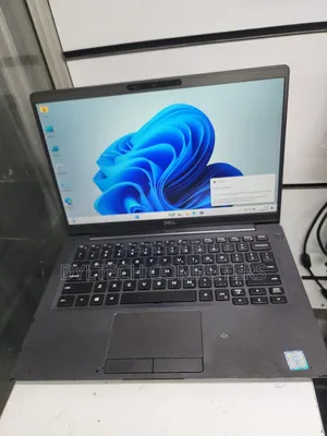 Laptop Dell Latitude 7410 16GB Intel Core i7 SSD 256GB