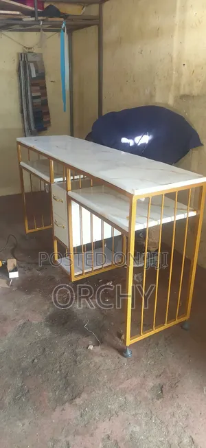 Double Station Manicure Table
