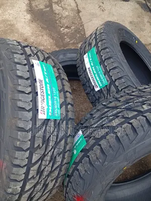 265/60 R18 Bridgestone Tyre