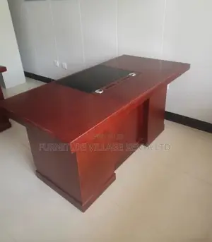 Executive Desk:1.2 Meters Managers Table(Small Office )
