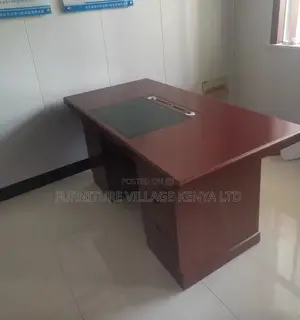 Executive Desk:1.2 Meters Managers Table(Small Office )