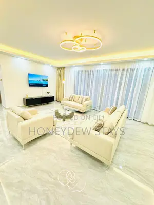 Royal Oaks Residency – 5br All en-Suite Apartment