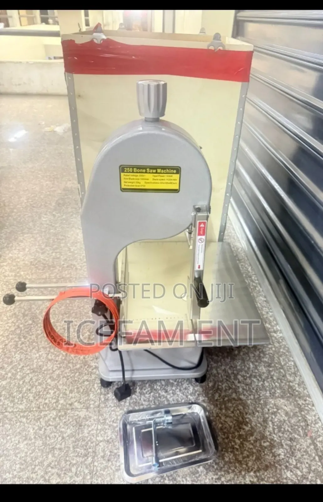 Bonesaw Machine With Extra Blade