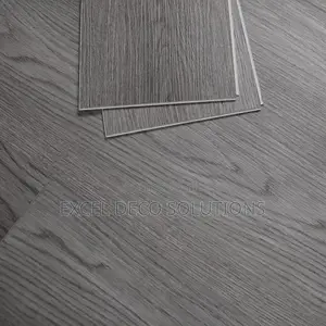 SPC Flooring – Waterproof Wood Look, Worry-Free!