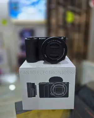 Sony Zv-E10 Mirrorless Camera With 16-50mm Lens