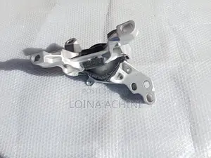 Mazda Axela 2014 Right Engine Mount