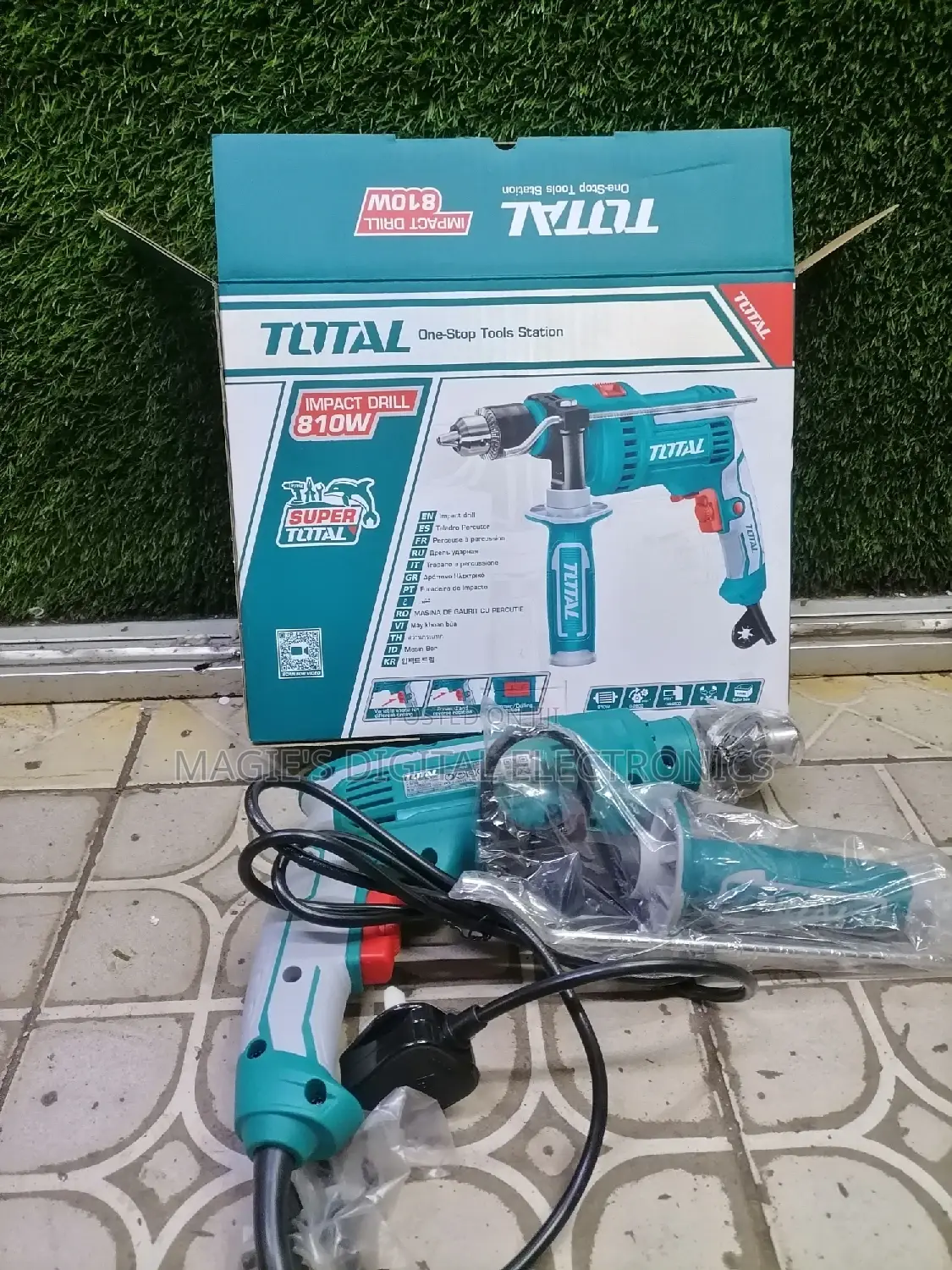 Heavy Duty 810w Total Impact Drill