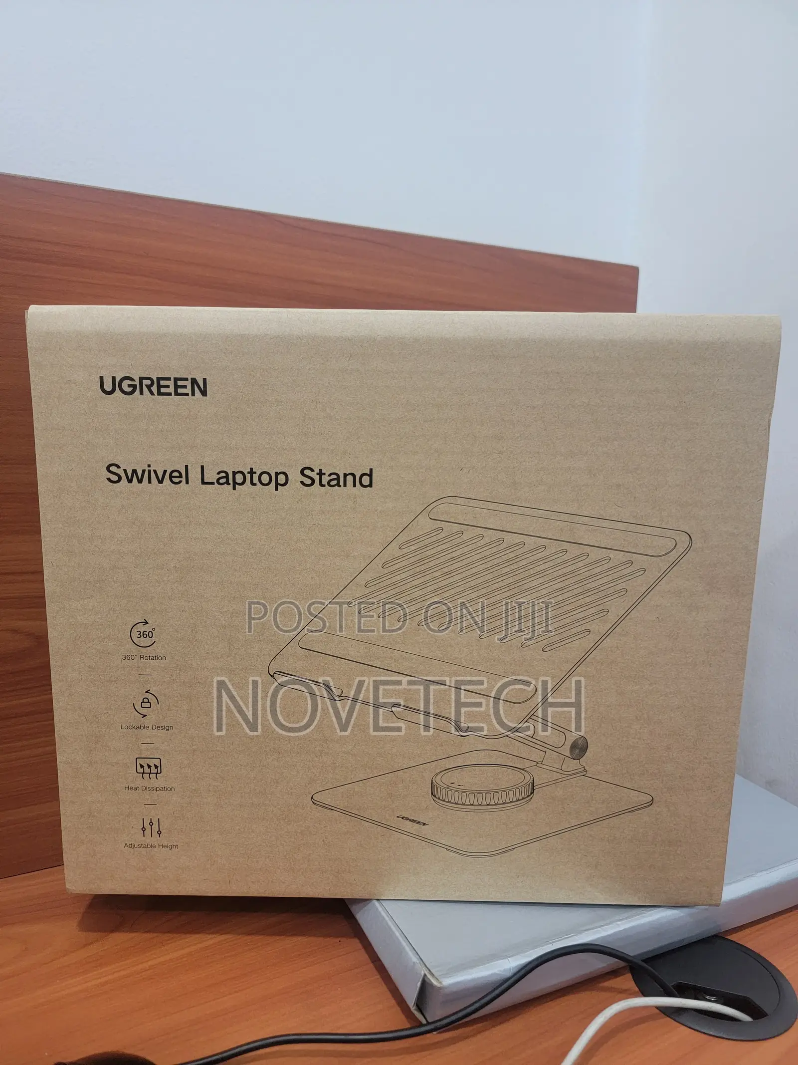 Ugreen Laptop Stand Desk Adjustable 360 Rotating for Macbook