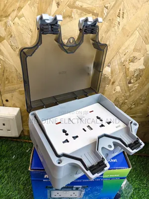 Waterproof Twin Socket 13a With Usb and Type C