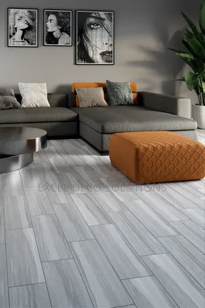 Moderate Waterproof Peel Stick Flooring – Graphite Gray