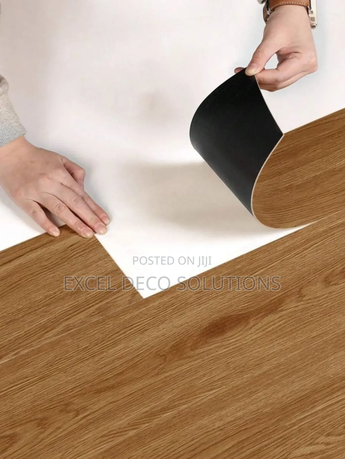 Rainresist Peel Stick Flooring – Soft Maple
