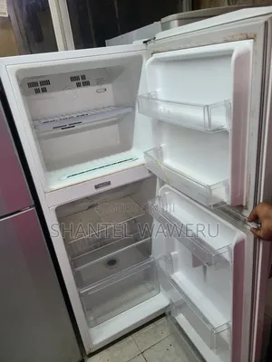 Top Freezer/ Fridge