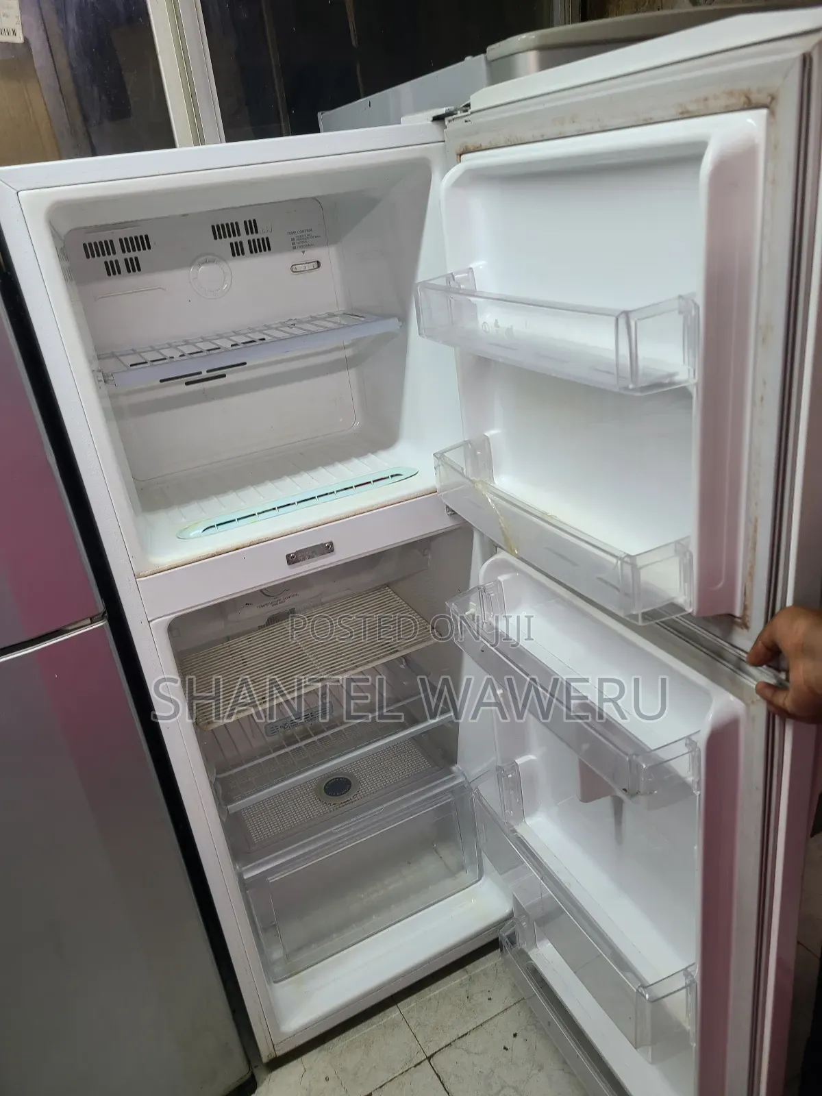Top Freezer/ Fridge