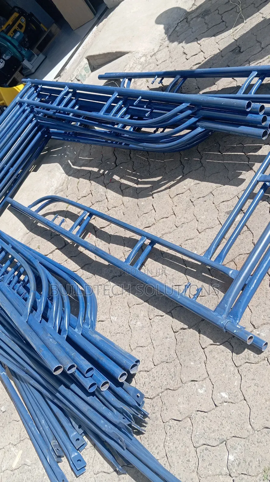 Metallic Scaffolding Ladder