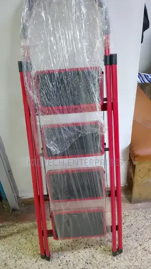 Ladder/ 4 Step Ladder