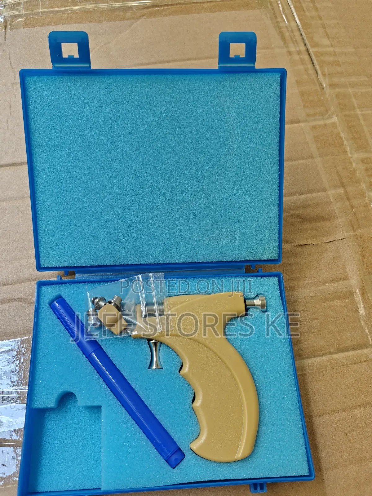 Quality Small Sized Ear Piercing Gun