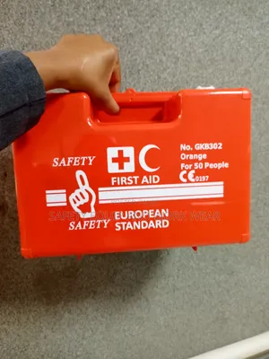 Gkb302 Orange First Aid Kit Easy to Carry.