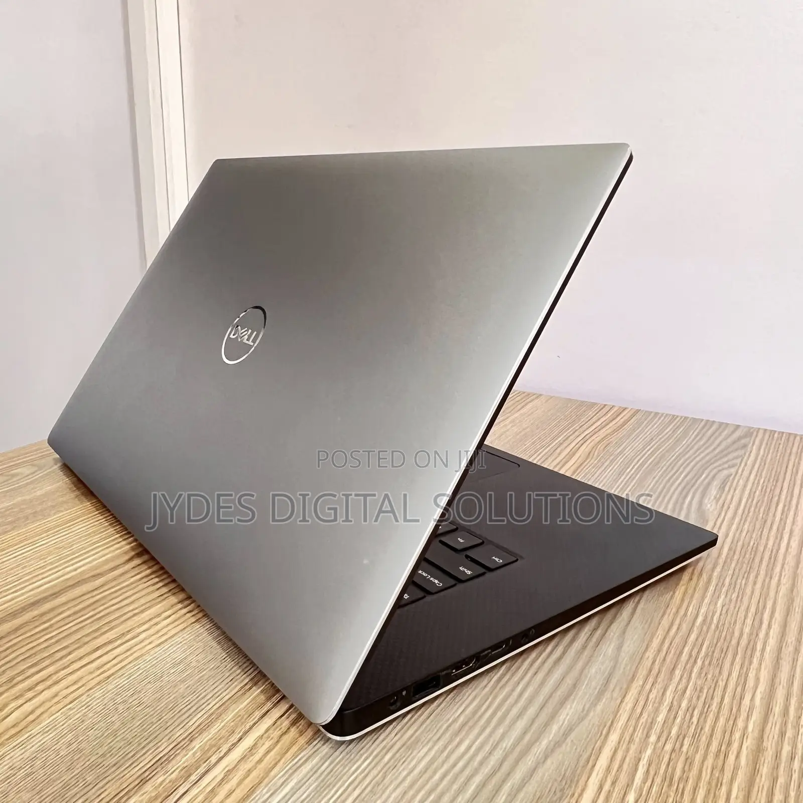 Laptop Dell Precision 5540 16GB Intel Core I7 SSD 512GB