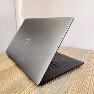 Laptop Dell Precision 5540 16GB Intel Core I7 SSD 512GB