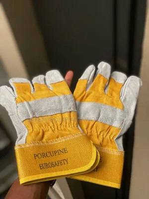 Euro Style Leather Gloves Short Cuff Edition.