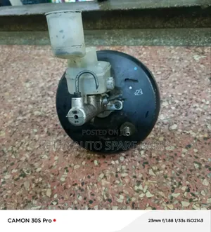 Toyota Rav 4 J Brake Booster N. Master Cylinder