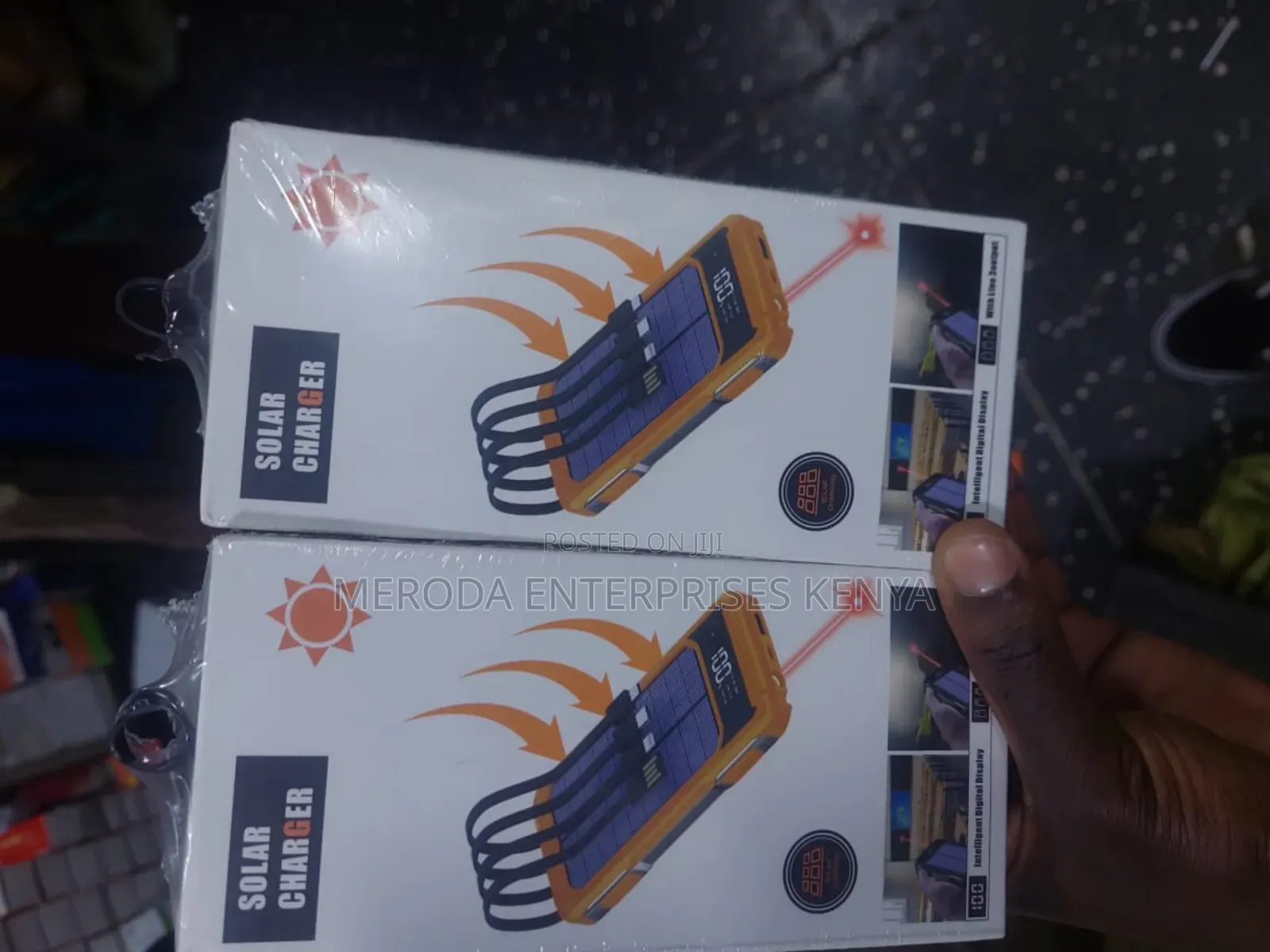 Solar Charger Powerbank Intelligent Digital Display