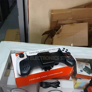 Pass-Throughing Charging Mobile Gaming Controller