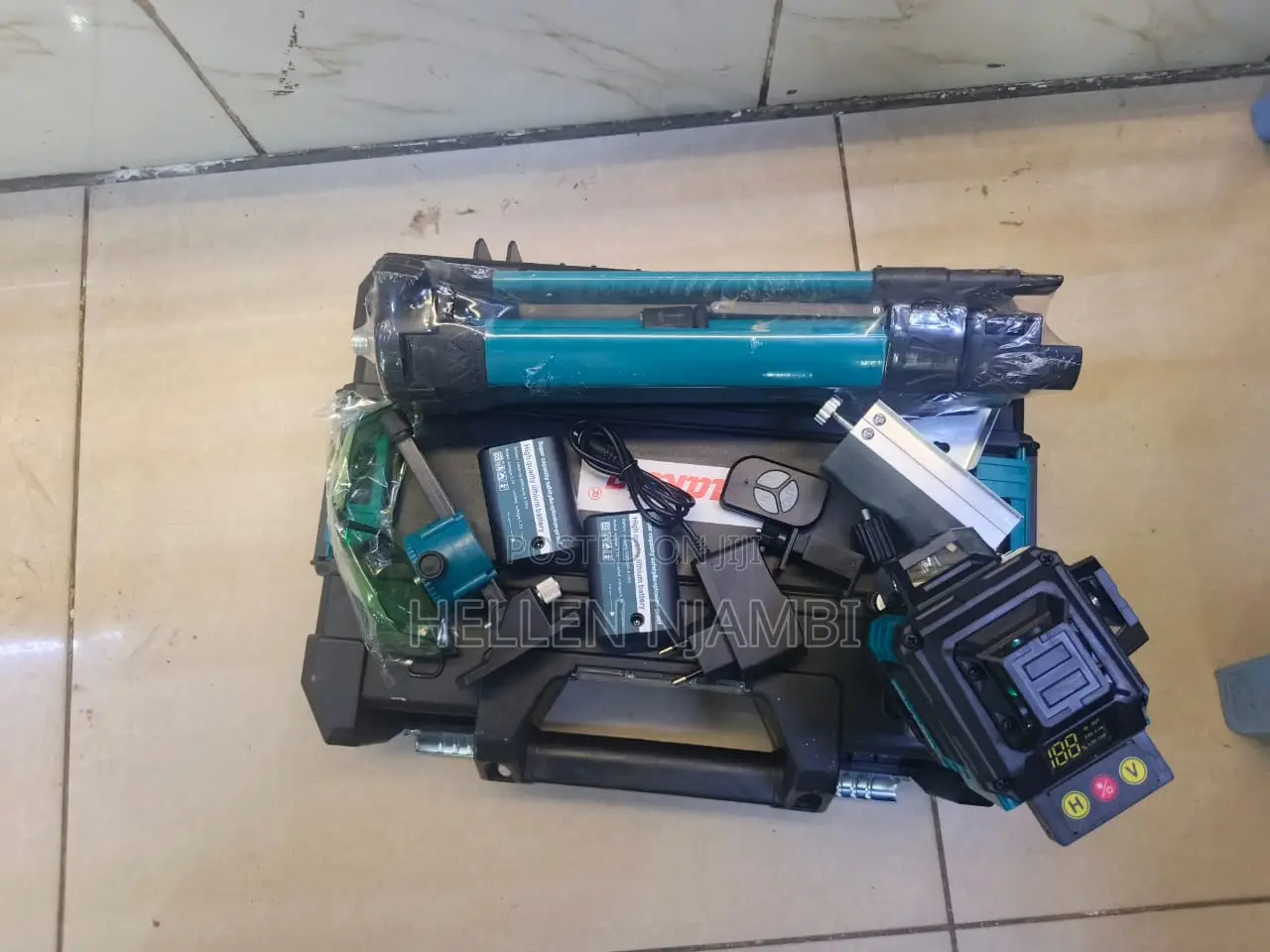 Makita 12lines Laser Level With Stand