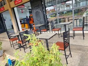 Restaurant Set, Simple and Elegant