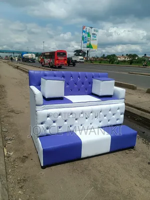 People 3 Seater, Purple and White With Armrest 