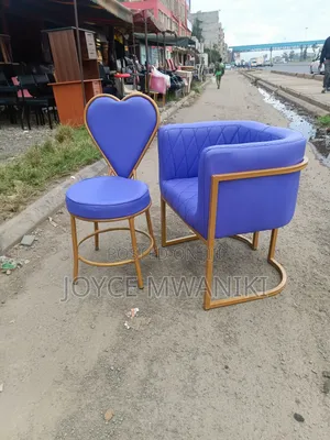 2 Manicure Seats, Purple Leather 