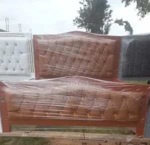 Brown Tufted Mocket 5by6