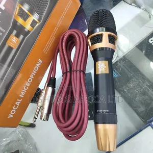 JBL Wired Dynamic Microphone