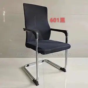Office Chair: Strong Medium Backrest Training Mesh Chair