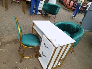 Portable Nail Tables