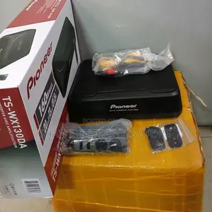 Pioneer Carrozzeria 20cm×13cm Powered Sub Woofer Ts-Wx130da