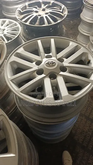 Size 17 Inch Prado Alloy Rims