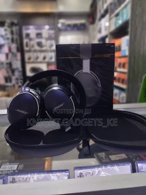 Bose Quiet Comfort Ultra Headsets 