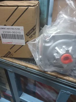Toyota 1gd Engine 2800cc Genuine Fuel Filter (Dpf)23390-Oe010