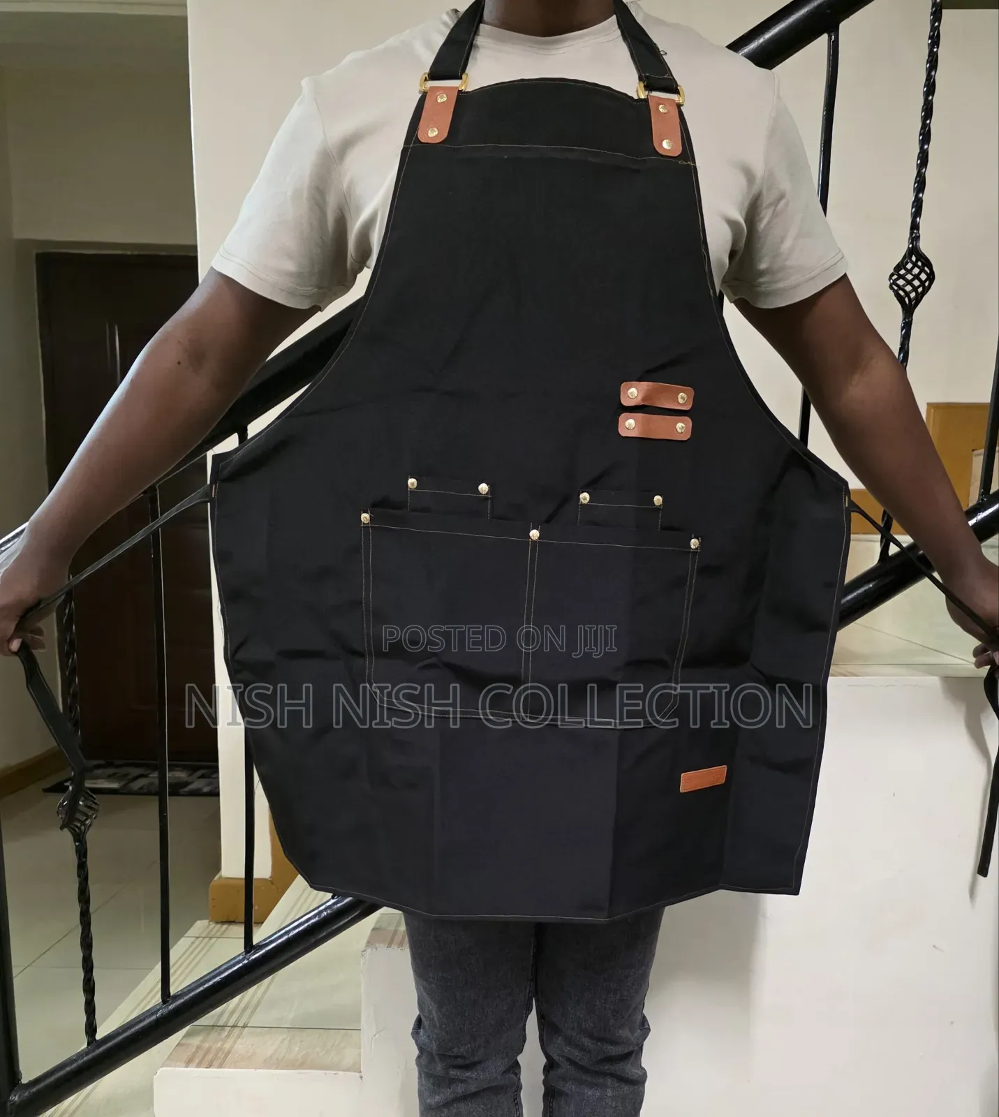 Premium Upscale Apron With Pockets and Leather Straps
