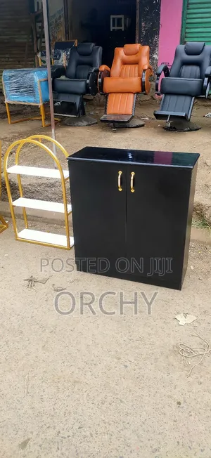 Double Door Shampoo Cabinet