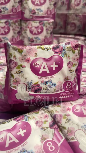 Sanitary Towels / Sanitary Pads 8 Pcs