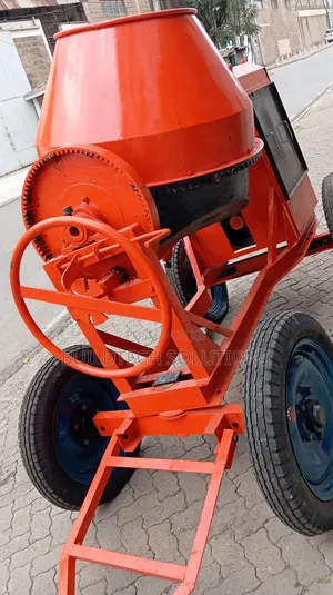Indian Titan Concrete Mixer