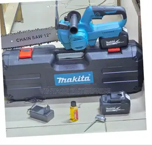 Makita 12' Chainsaw