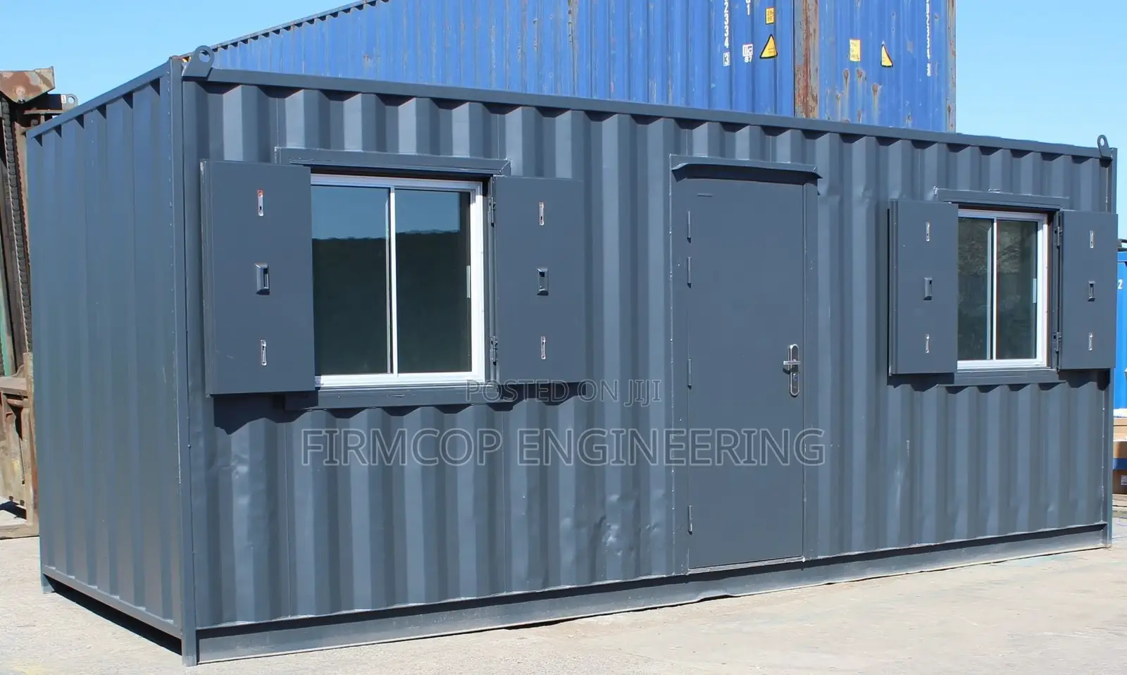 Modern 20ft Container Micro-Office Hub