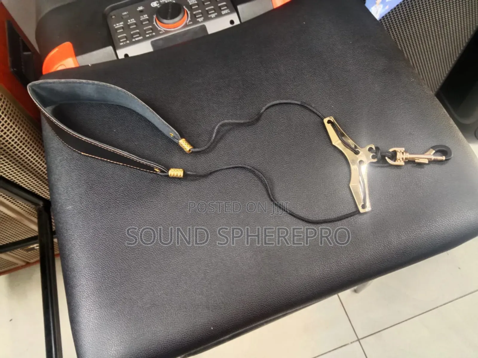 Neck Held Saxophone Strap