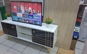 *Sydney Modern Wooden Tv Stand 4ft White And Black